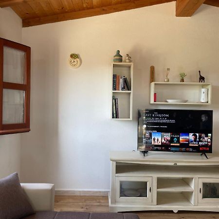 Casa Vacanze Sisuledda オロゼーイ エクステリア 写真